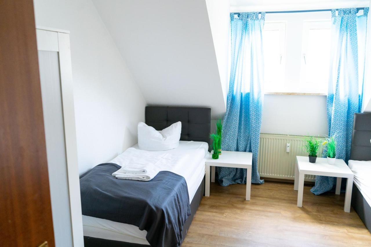 Sunnyhome Monteurwohnungen Und Apartments In Schwandorf Экстерьер фото